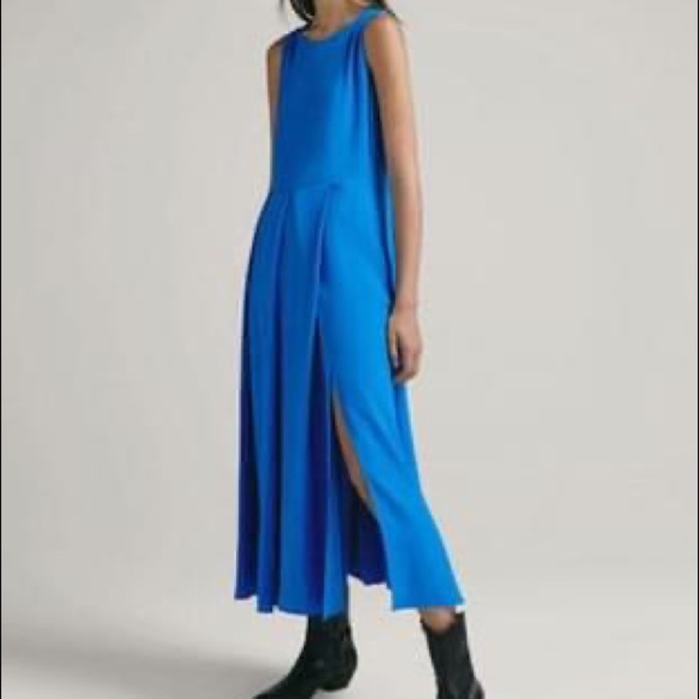 NWT Massimo Dutti Blue Pleated Dress